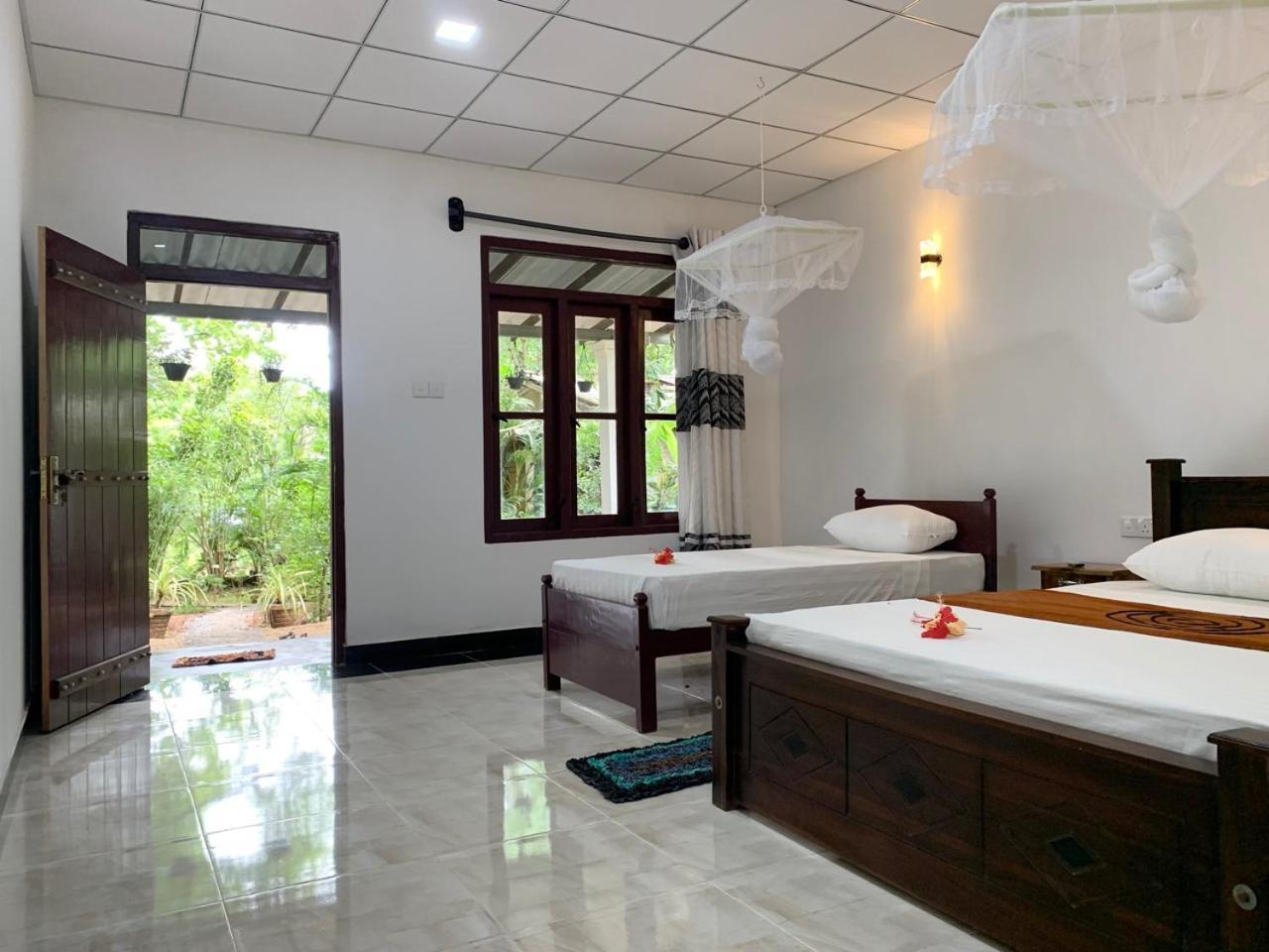 Manju Homestay Sigiriya Ngoại thất bức ảnh