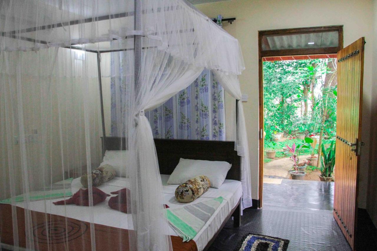 Manju Homestay Sigiriya Ngoại thất bức ảnh