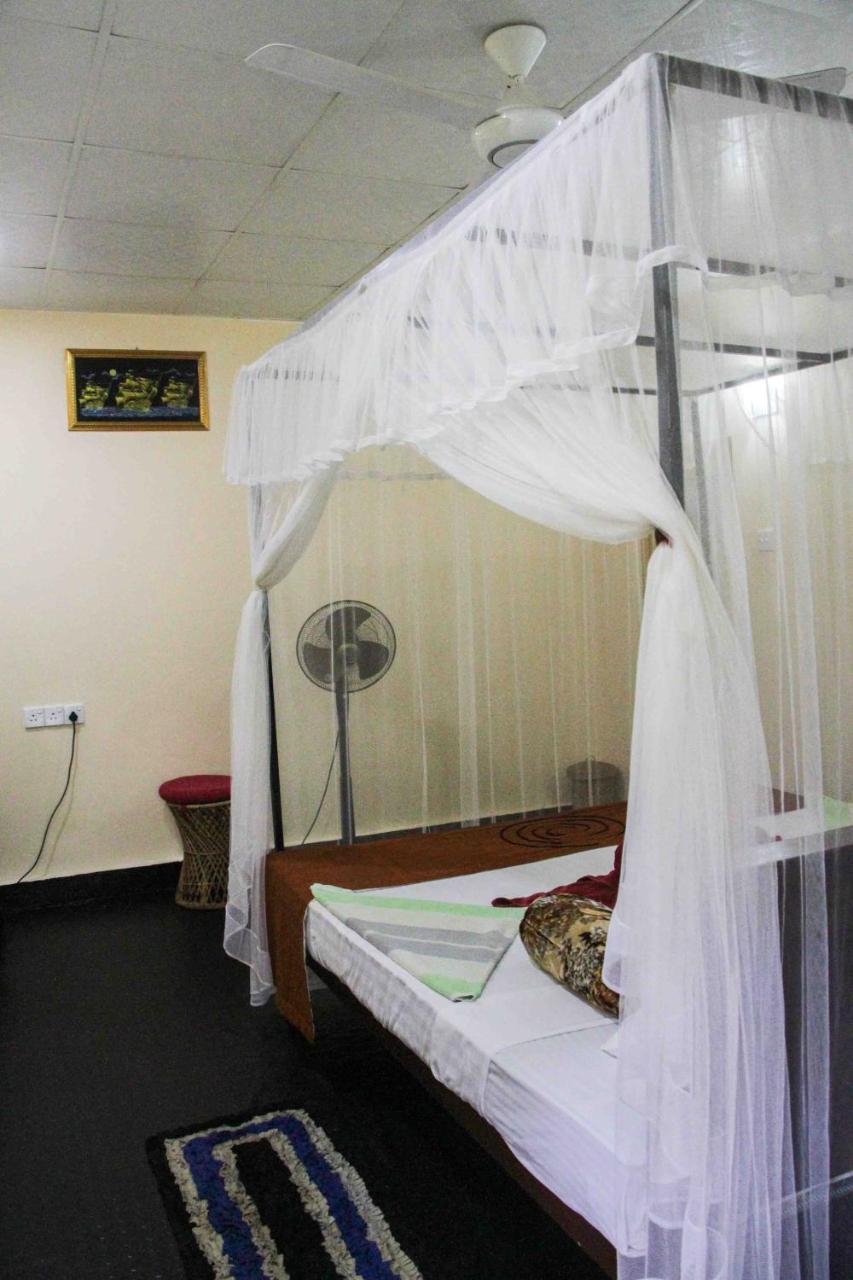 Manju Homestay Sigiriya Ngoại thất bức ảnh