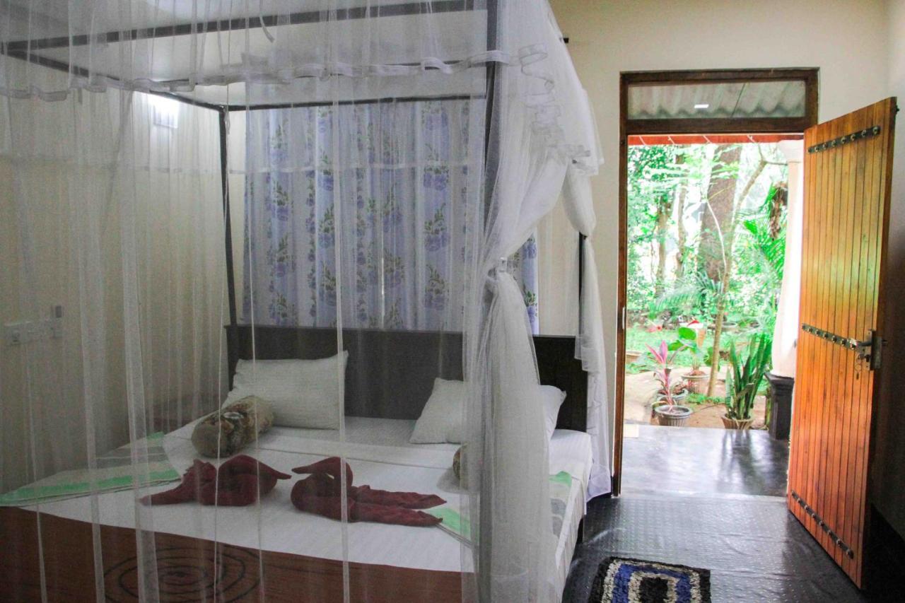 Manju Homestay Sigiriya Ngoại thất bức ảnh